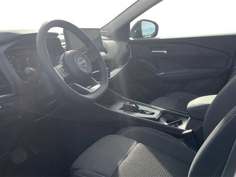Nissan Qashqai BLACK EDITION - 4X2 - E-POWER - BICOLOUR HUD Panorama Navi 360 Kamera LED ACC
